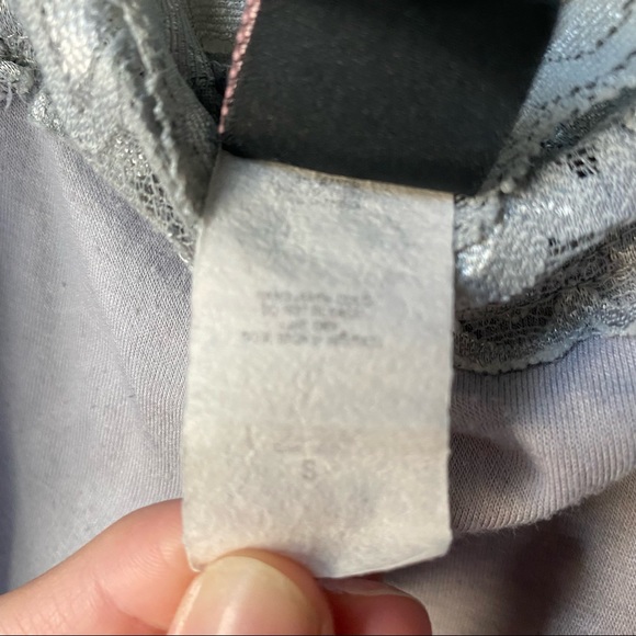 Lace Tank - Picture 4 of 5